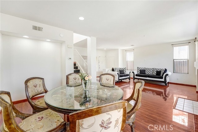 Building Photo - 12328 Edgecliff Ave
