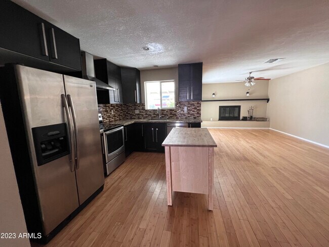 Foto del edificio - 12638 N 28th Pl