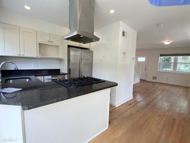 Foto del edificio - 1322 Talbert Terrace SE