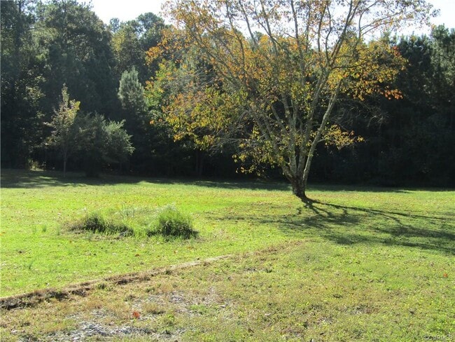 Building Photo - 4313 E Williamsburg Rd