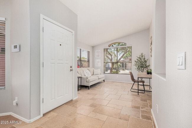 Building Photo - 4632 E Mossman Rd