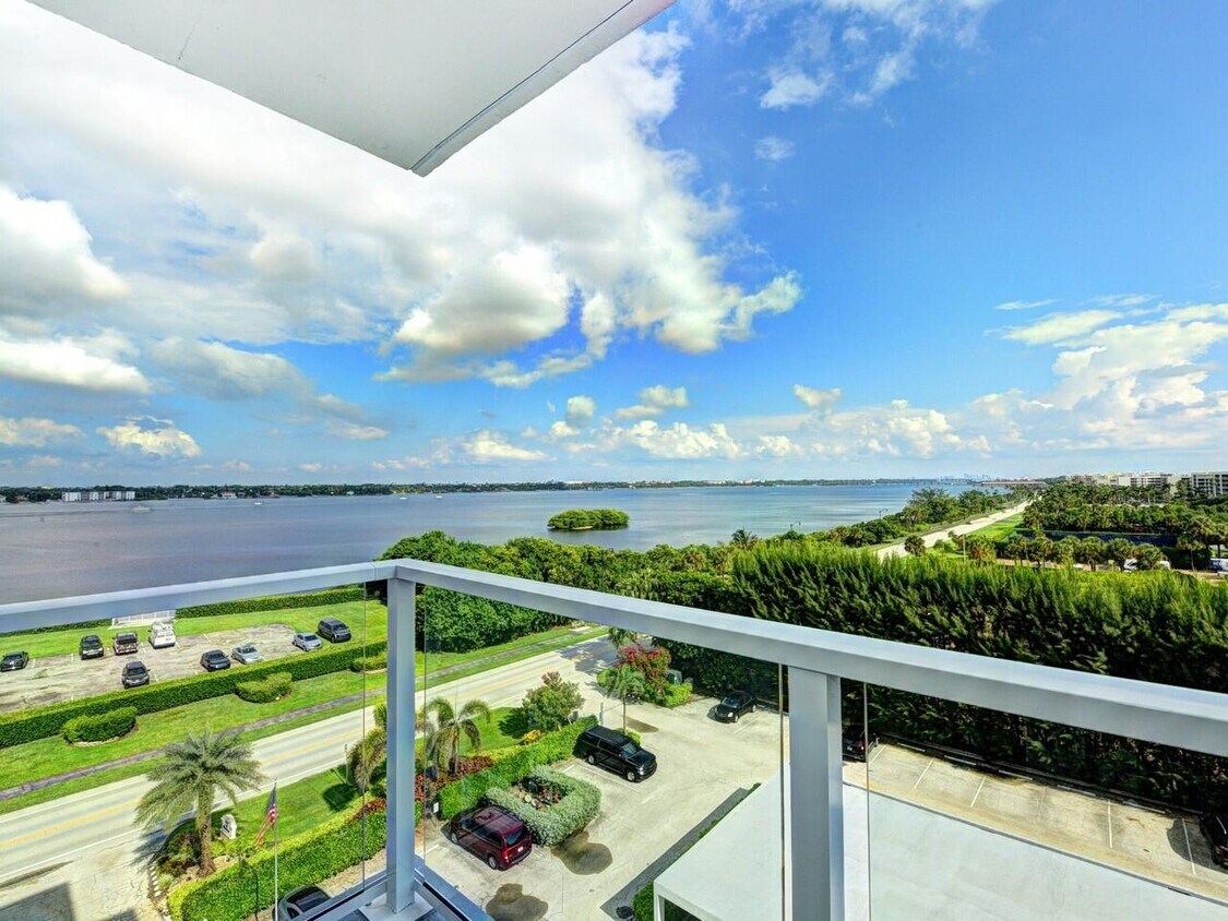 Foto principal - 3450 S Ocean Blvd