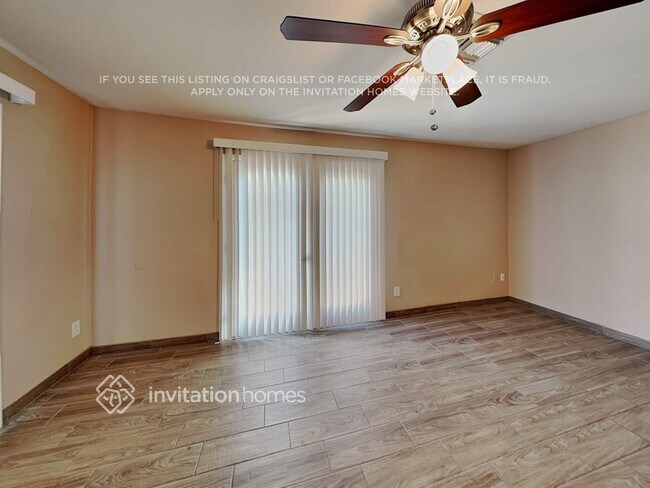 Foto del edificio - 14815 N 38th St