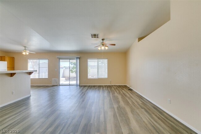 Building Photo - 3001 Johannan Ln