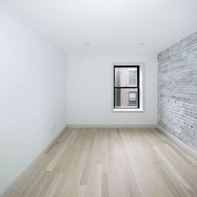 Foto del edificio - 199 West 10th Street