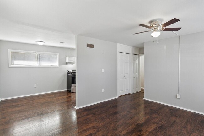 Foto del edificio - 1535 E 31st St