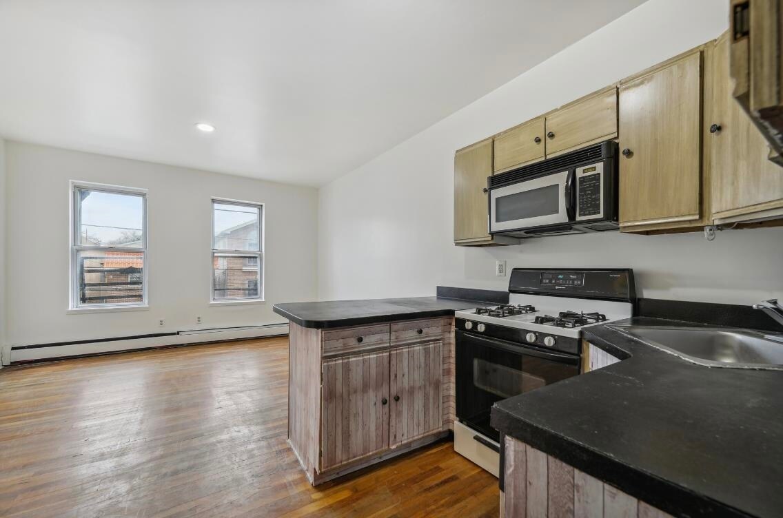 Foto principal - 233 Griffith St