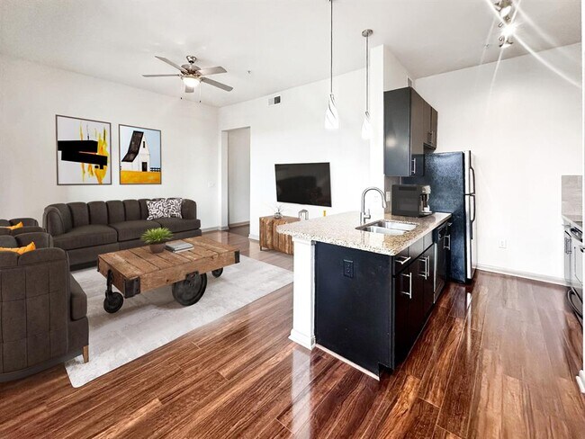 Building Photo - 306 McGowen St