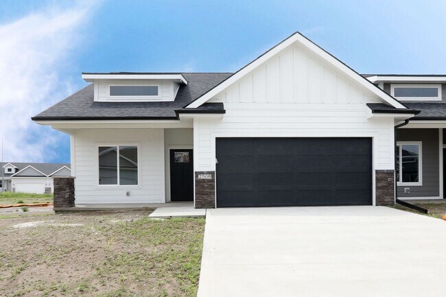 Building Photo - Schedule your Tour Today!
