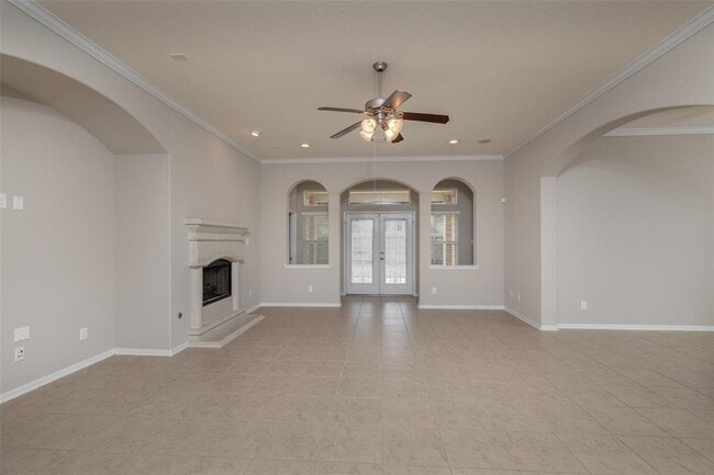Building Photo - 314 Trillium Dr
