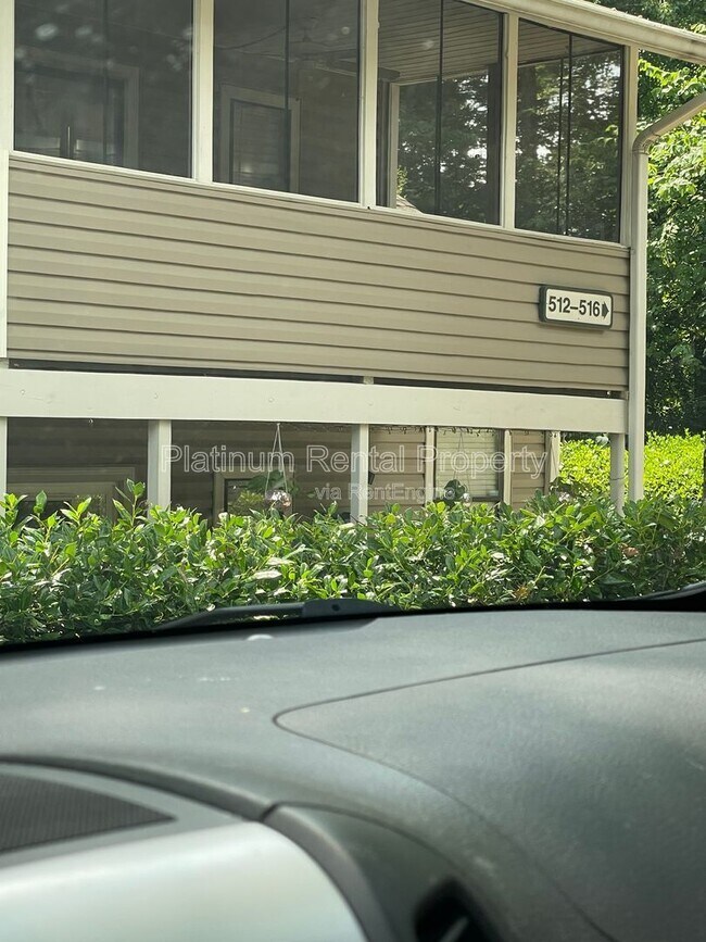 Photo - 402 Wynnes Ridge Cir SE Apartment