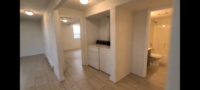 Foto del edificio - 3250 N 2300 E Rd