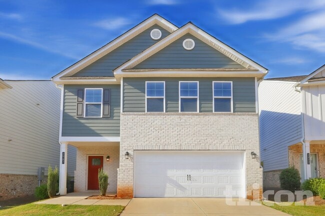 Building Photo - 2987 McKenzie Dr