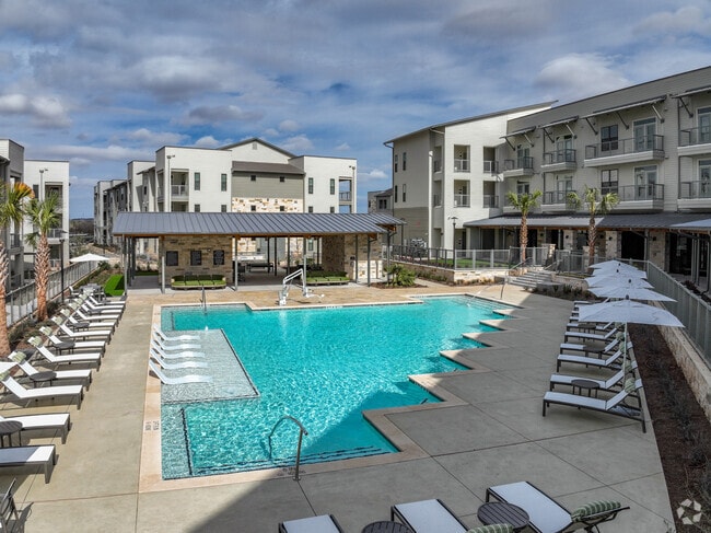 Building Photo - Evergreen at Whisper Valley