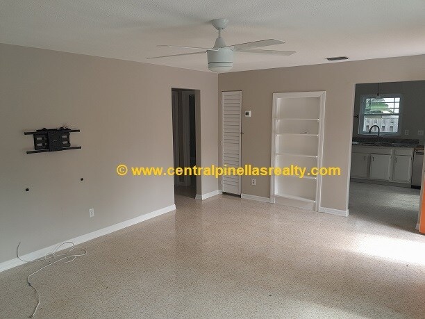 Foto del edificio - 3935-3911 11th Ave N