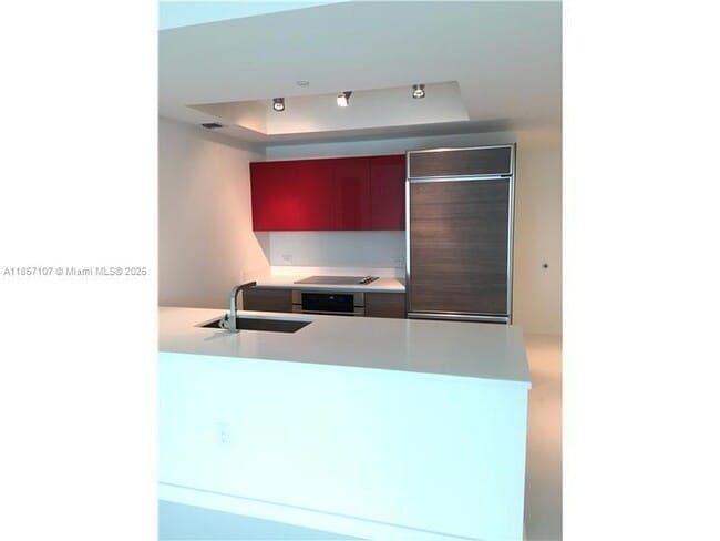 Building Photo - 1100 S Miami Ave