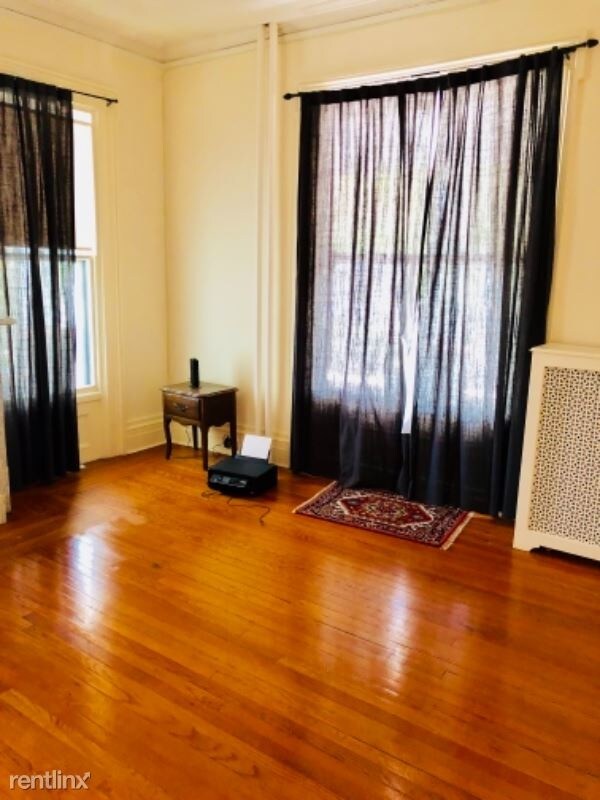 Primary Photo - 1 br, 1 bath Apartment - 226 North Broadway