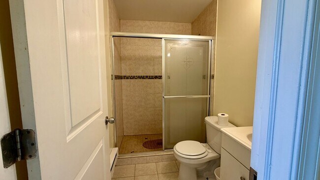 Foto del edificio - 3311 Kensington Ave