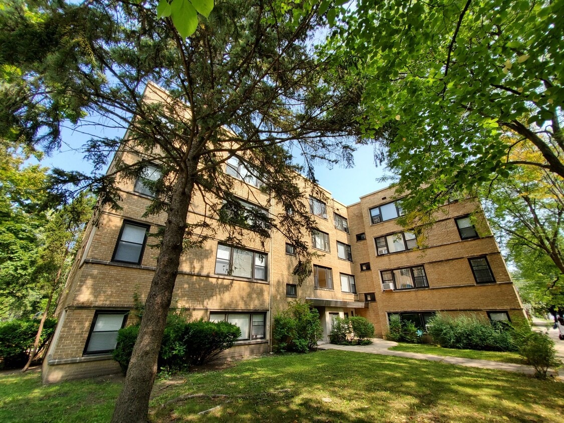 Primary Photo - 2954 W Arthur Ave