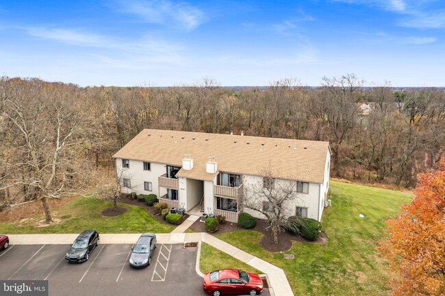 Building Photo - 408 Stockton Ct