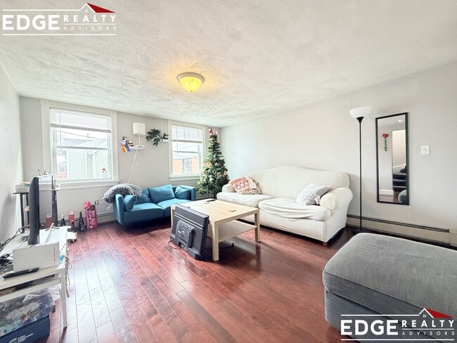 Foto del edificio - 7 Cottage St