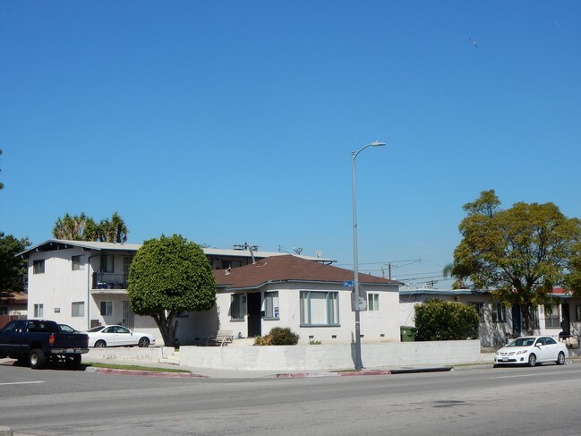 Building Photo - 1705 251st St