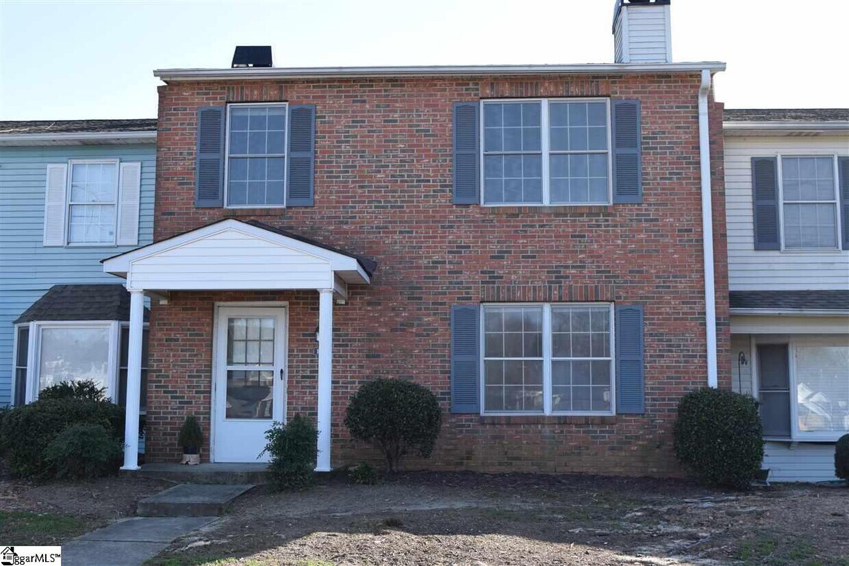 10 Birchview St, Taylors, SC 29687 Condo for Rent in Taylors, SC