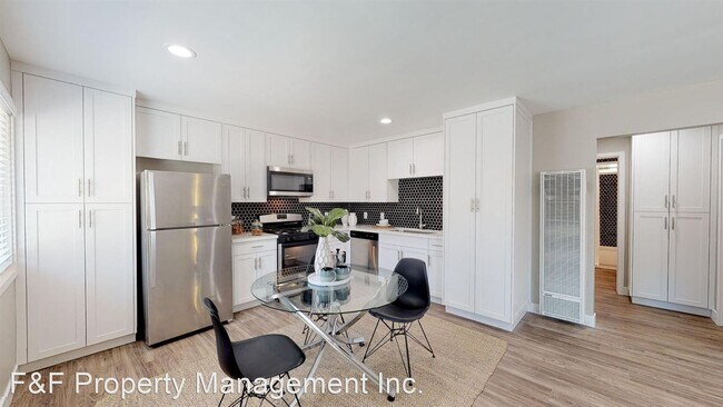 Foto del edificio - 205 W Vermont Ave