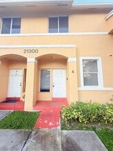 Building Photo - 21300 NE 8th Ct