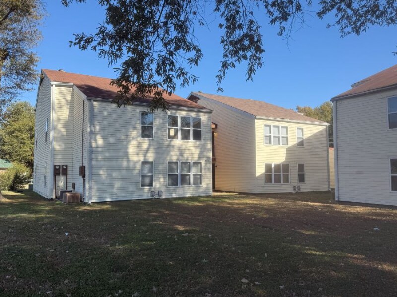 Foto principal - 324 Block St