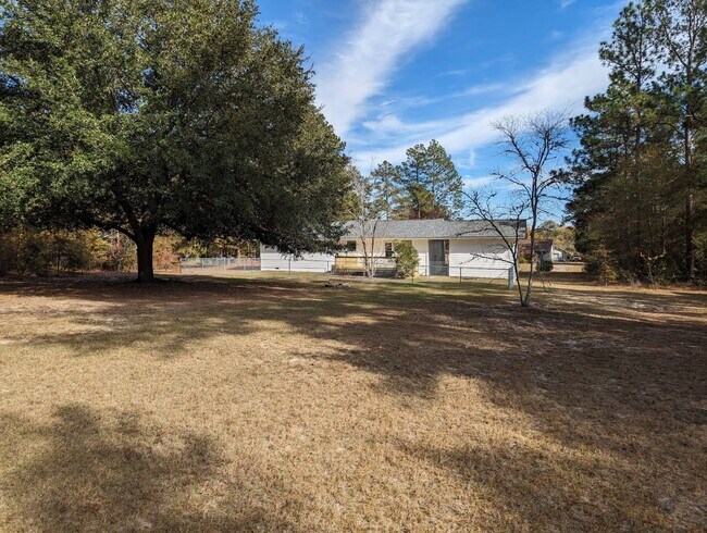 Foto del edificio - 131 Millrace Cir