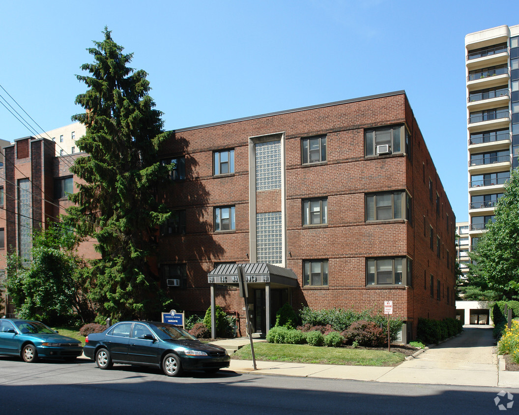THE MAYFLOWER Apartments in Pittsburgh, PA