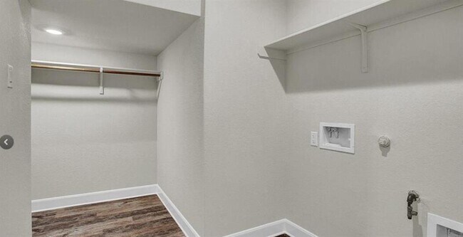 Foto del edificio - 15109 Siberian Elm Ln