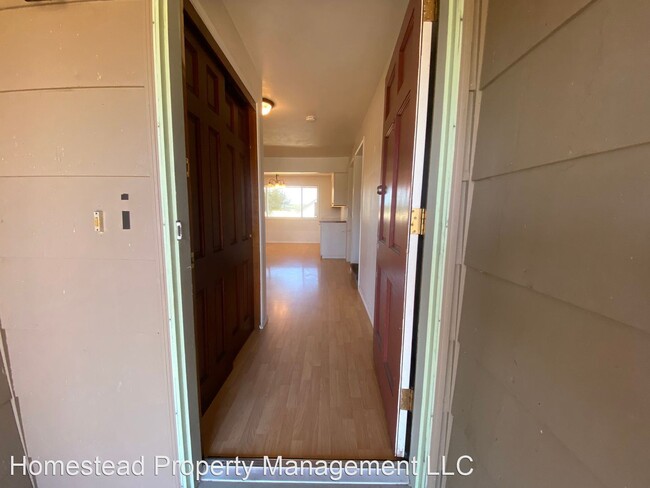 Building Photo - 4 br, 3 bath House - 4305 Riddell Rd.