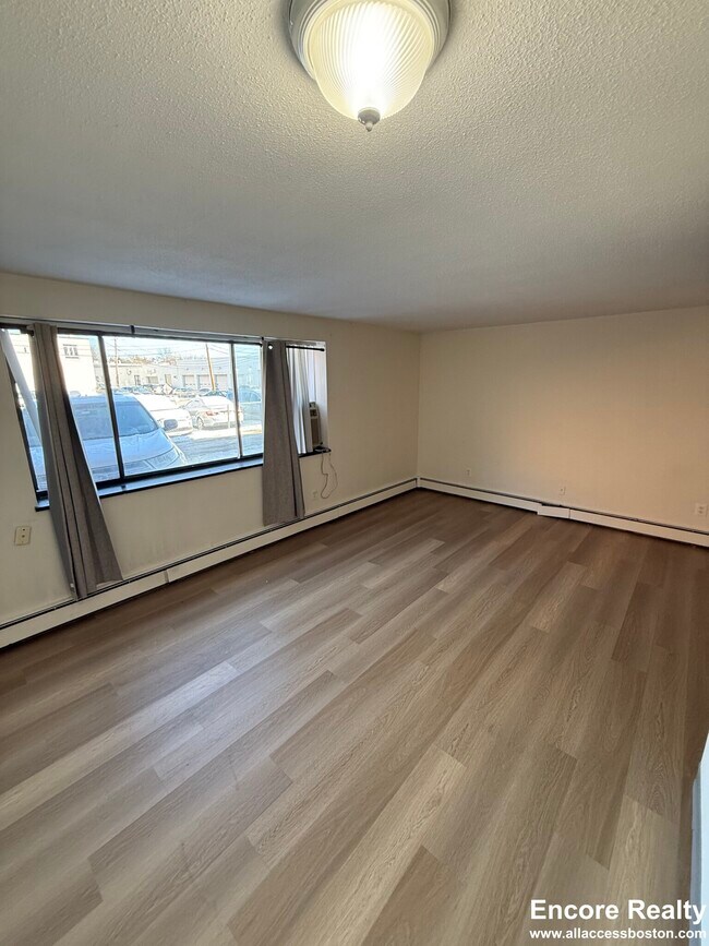 Foto del edificio - 10 Riverside St