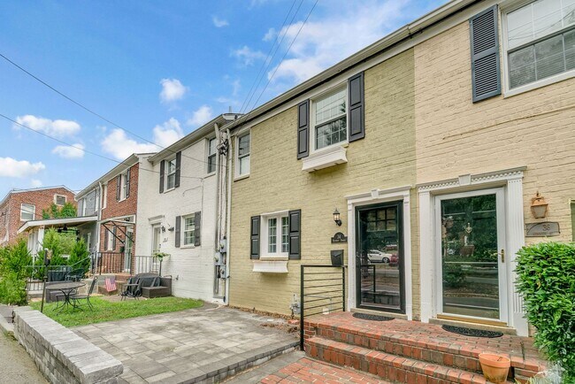 Foto del edificio - Charming Alexandria Home in Del Ray