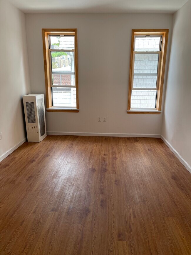 Living Room - 2464 64th St