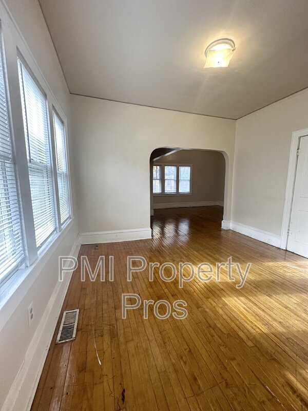 Foto del edificio - 1440 N 28th St