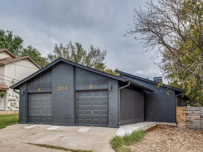 Building Photo - 2315 Burleson Rd