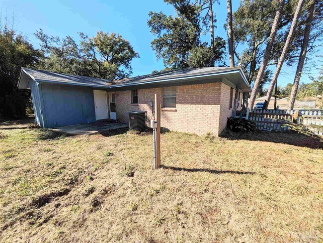 Building Photo - 7818 Sabra Dr