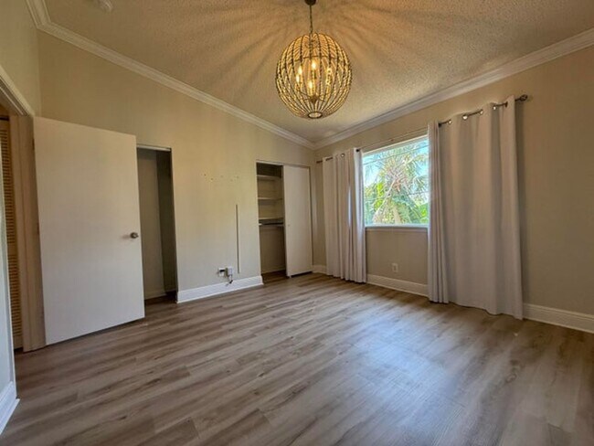 Foto del edificio - 926 Kokomo Key Ln