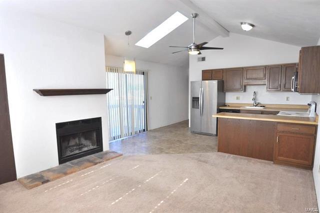 Building Photo - 53 Peachtree Ln