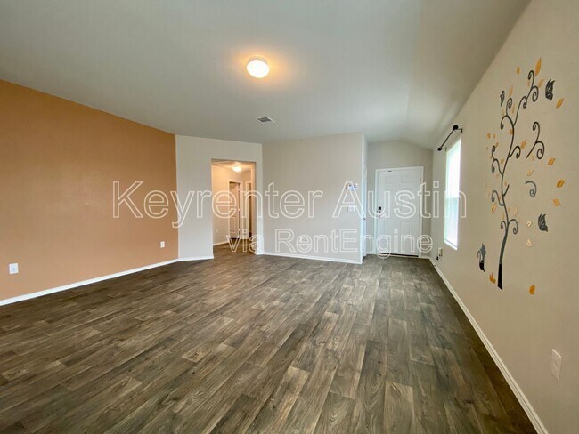 Building Photo - 5708 Shanjia Dr