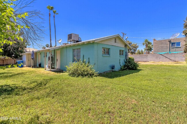 Building Photo - 4419 N 21st St