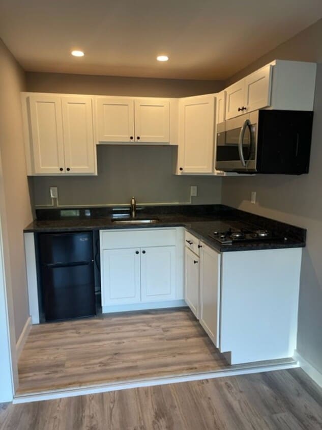 416 Old Claremont Rd Unit 6, Charlestown, NH 03603 Room for Rent in