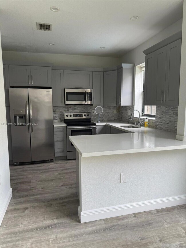 Foto del edificio - 11370 SW 236th St