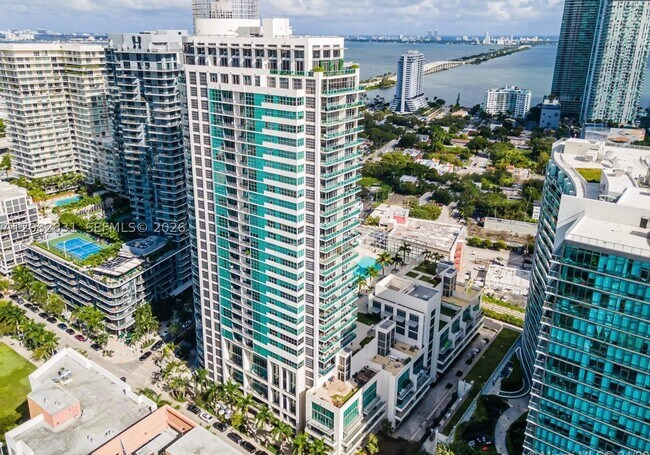 Foto del edificio - 3301 NE 1st Ave