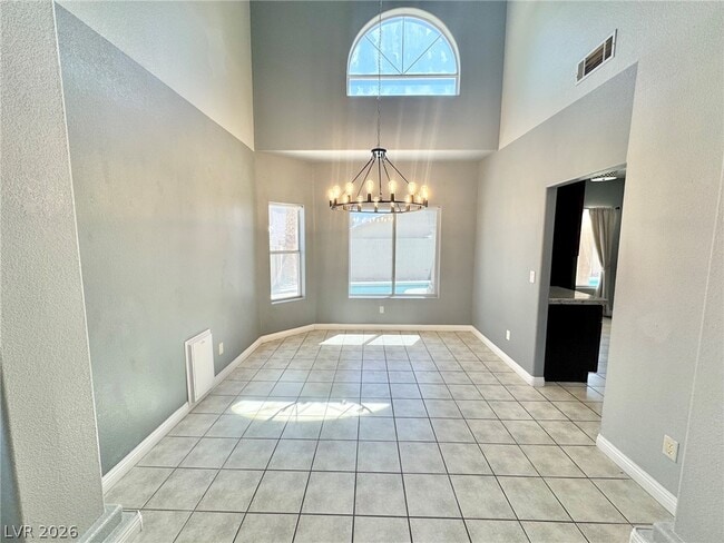 Building Photo - 216 Chiquis Ct