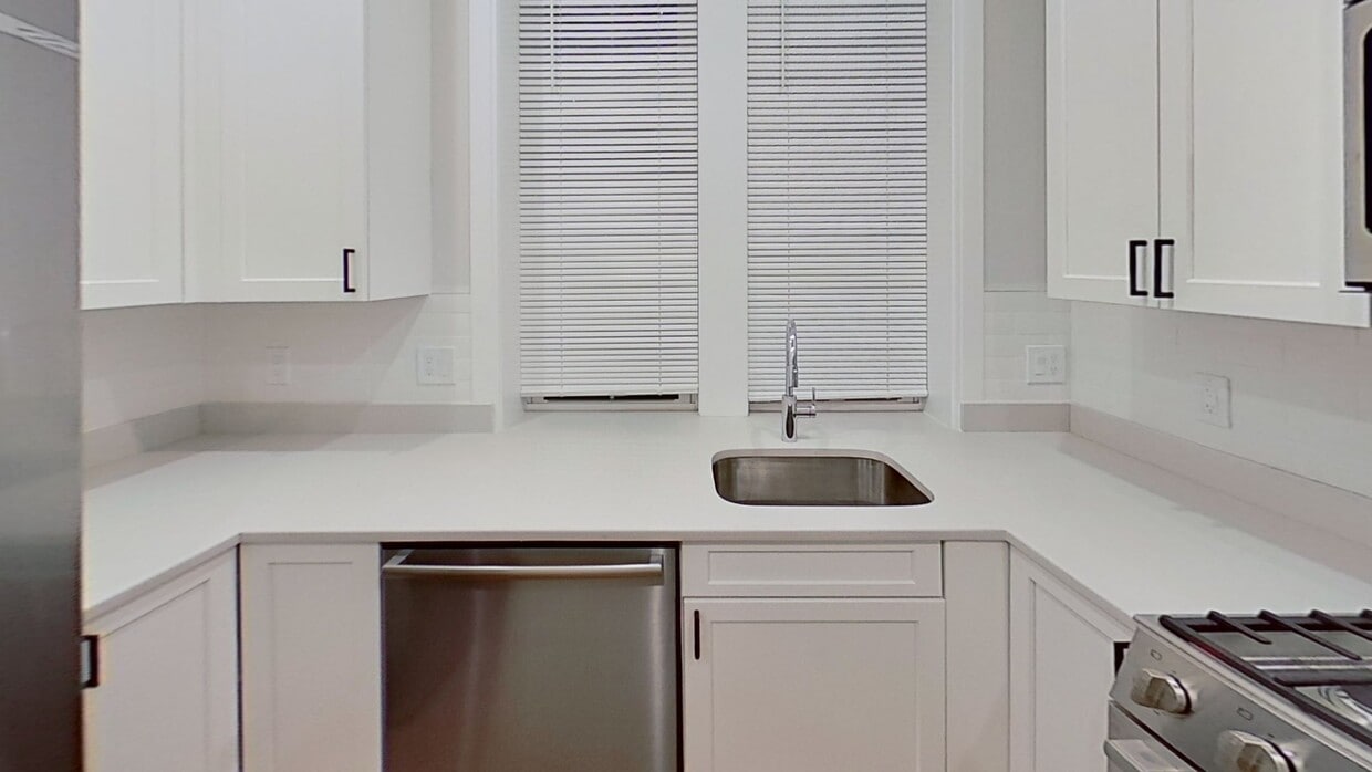 Photo - 47 Englewood Ave. Unit 5