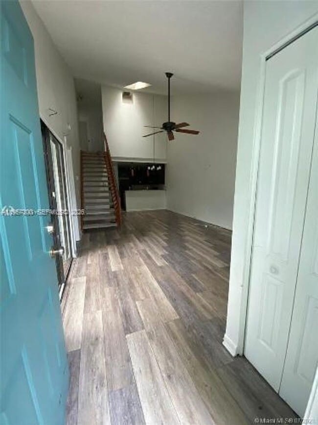 Building Photo - 1808 Runners Way